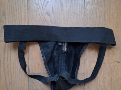 Jockstrap fetish en cuir