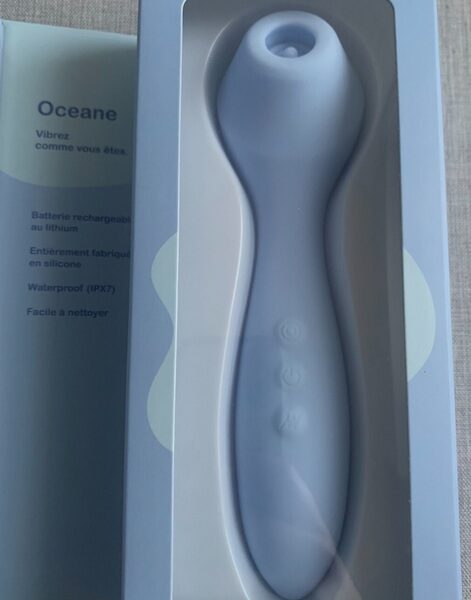 Vibromasseur clitoridien