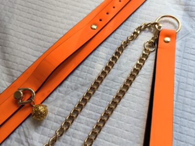 Collier-Laisse orange
