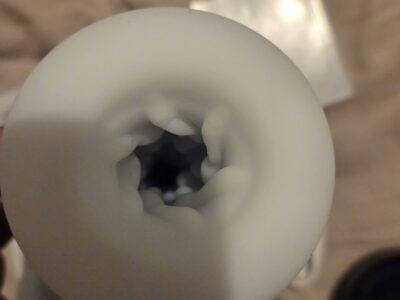 Masturbateur à succion ne