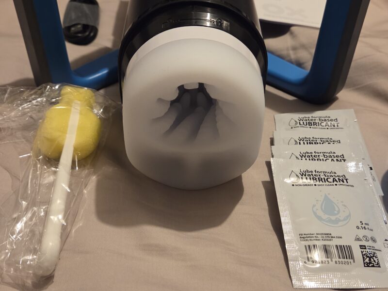 Masturbateur aspire et vi