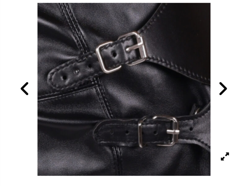 Cagoule, masque, bâillon