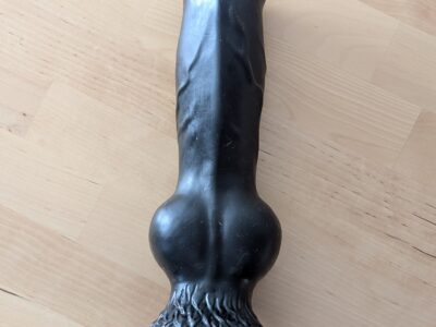 Gode noir type chien