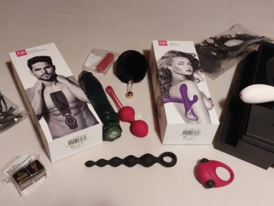 LOT DE 12 SEXTOYS