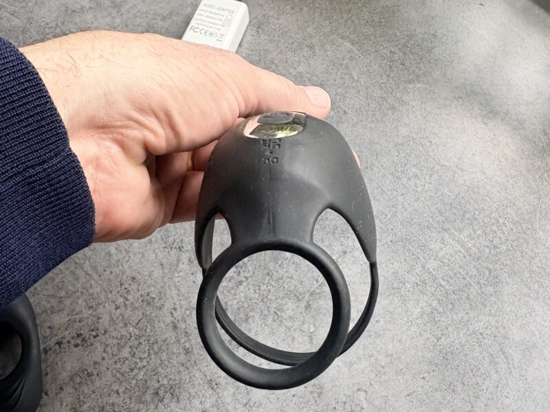 Anneau pénien vibrant