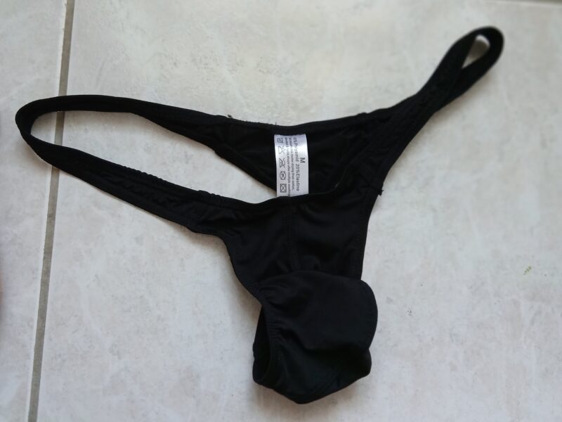 String homme noir