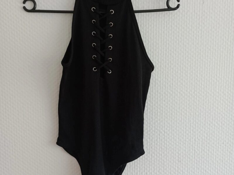 Body noir taille S