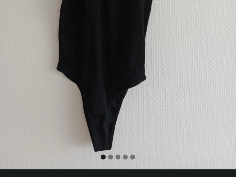Body noir taille S