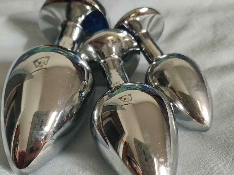 Plug inox diamant bleu