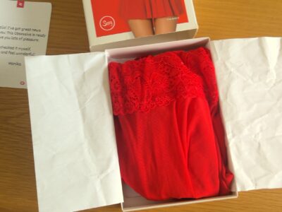 Nuisette rouge obsessive