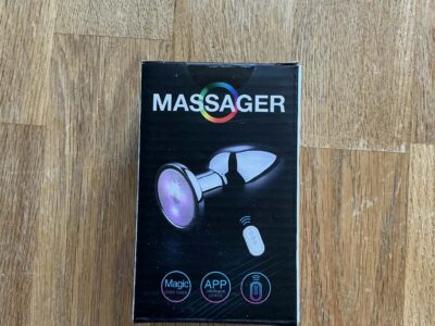 Plus anal led vibrant