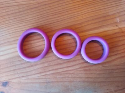 Jeu de trois cockrings