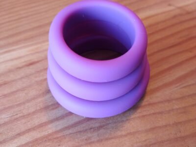 Jeu de trois cockrings