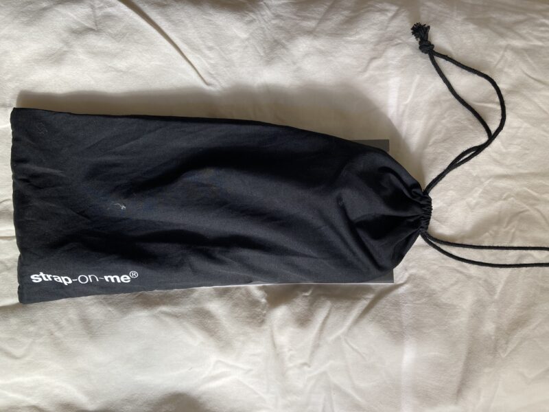 Vibromasseur Strap-On-Me