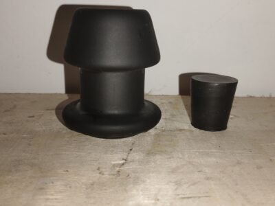Plug tunnel avec bouchon