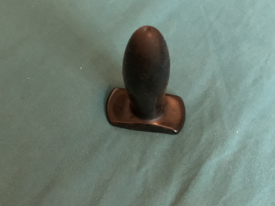 Petit plug noir 9,5 cm