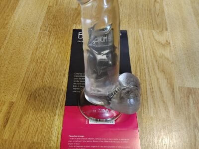 Gode transparent réaliste