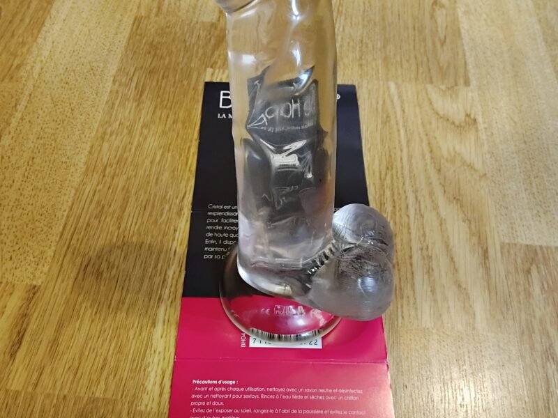 Gode transparent réaliste